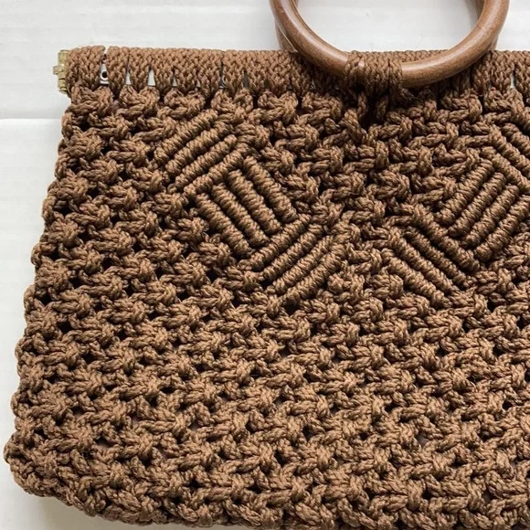 Brown crochet small wood ring handle purse - Picture 3 of 11